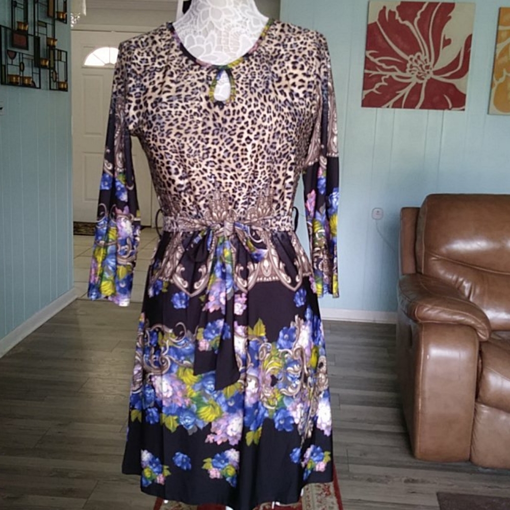Day & night leopard print combo belted dre…